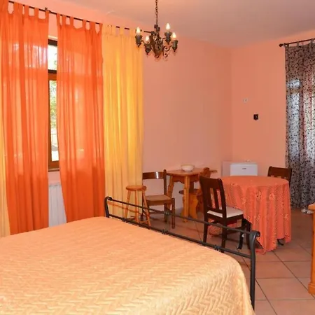 Annette Bed & Breakfast 3*